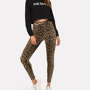 HIGH WAIST LEOPARD PRINT LEGGINGS